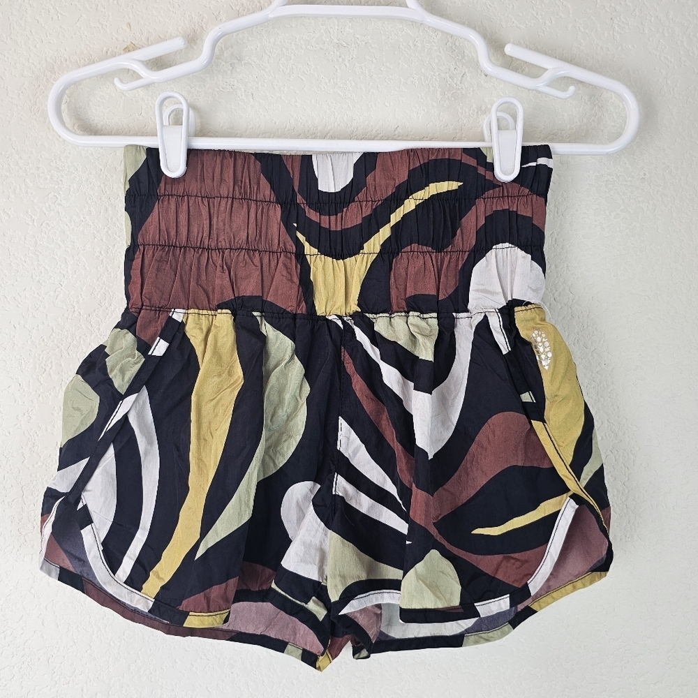 FP Movement High Rise Printed Shorts XS Multicolor Activewear Boho Fitness - Picture 4 of 14